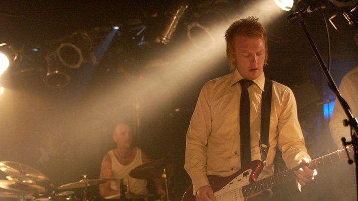 Kaizers Orchestra bei Bootleg im Juni 2004