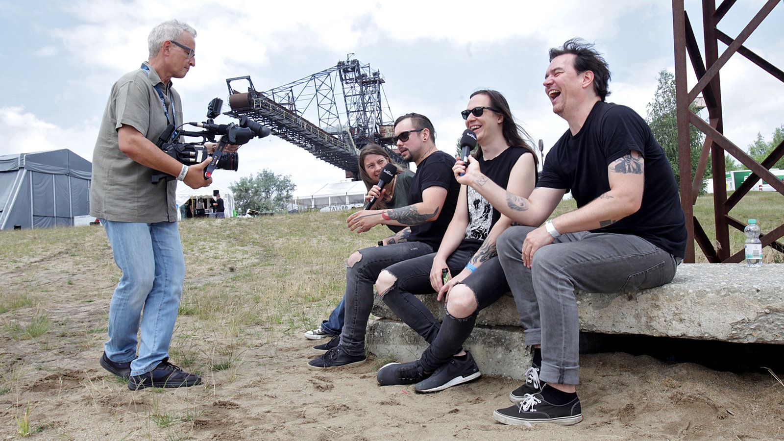 Callejon im Interview mit Rockpalast-Reporter Ingo Schmoll und Reporterin Conny Schiffbauer am Rande des "XXIV. With Full Force Festival 2017" vom 22.06. - 24.06.2017 in Ferropolis, Gräfenhainichen.