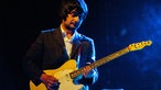 Der Gitarrist von Graham Coxon spielt ein Lied