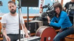 Das WDR-Kamerateam filmt den Keyboarder der Band "Nicolas Sturm & das Klingen Ensemble"
