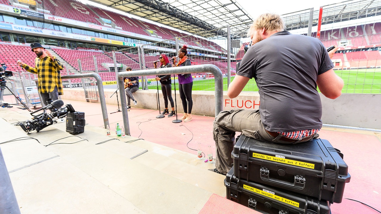 Gentleman: Corona Session im Müngersdorfer Stadion Köln