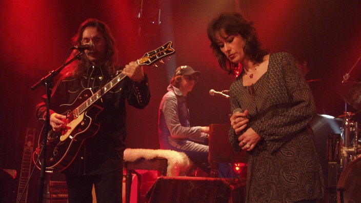 Peter Bursch und Anja Lerch singen beim KrautRockpalast 2005