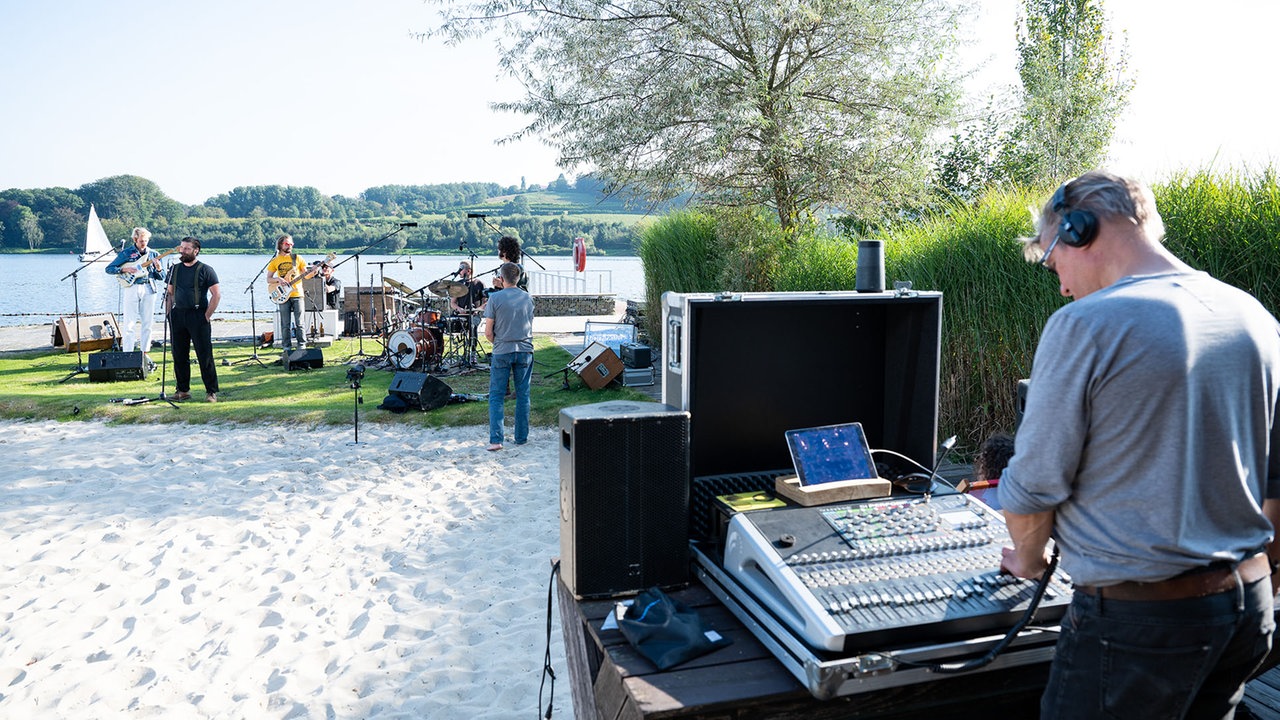 Love Machine: Rockpalast OFFSTAGE am Seaside Beach Baldeney, Essen