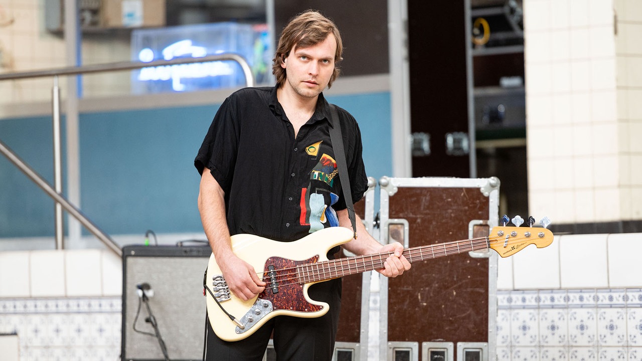 Milliarden: Rockpalast OFFSTAGE im Stadtbad Krefeld