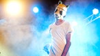 Rapper Cro auf der Bühne