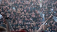 Aufnahme einer Musikband auf dem Rock Hard Festival 2014