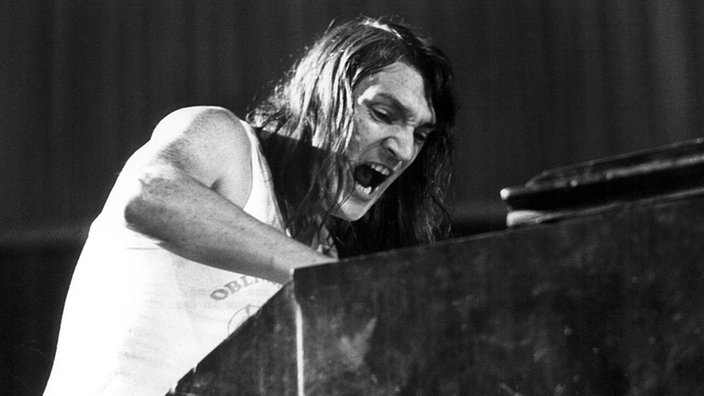 Brian Auger bei seinem Auftritt während des Klaus-Doldinger-Jubiläums am 16.10.1973 in der Düsseldorfer Rheinhalle.
