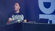 Auch bei den Synthies und Effekten wird sich stark konzentriert