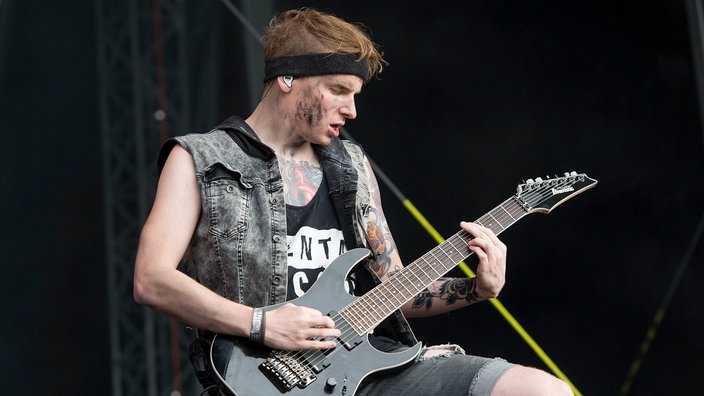 Eskimo Callboy beim Serengeti Festival 2014