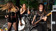 Thundermother: Rockpalast OFFSTAGE im Ausbesserungswerk Wedau Nord
