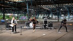 Thundermother: Rockpalast OFFSTAGE im Ausbesserungswerk Wedau Nord