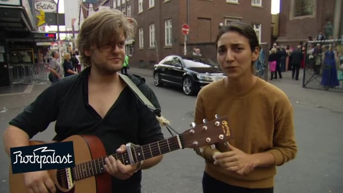 Unplugged: Intergalactic Lovers