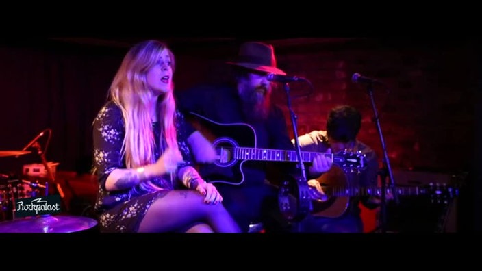 Unplugged: Rhonda