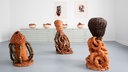 Blick in die Ausstellung "Lebensgrößen" mit Werken von Heinz Breloh