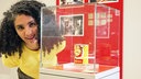 Siham El-Maimouni in der Ausstellung "Mahlzeit! Wie Essen uns verbindet" im LWL-Landesmuseum Herne