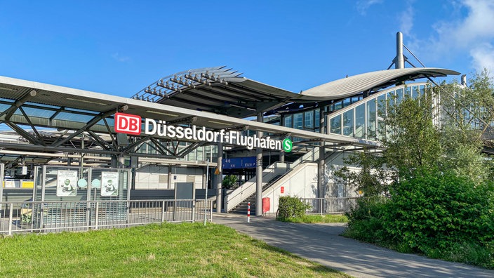 Haltestelle Düsseldorf Flughafen