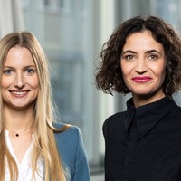 HateAid-Geschäftsführerinnen Josephine Ballon (l.) und Anna-Lena von Hodenberg (r.)