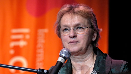 Elke Heidenreich bei einer Veranstaltung der Litcologne