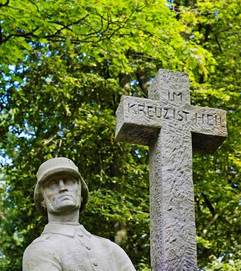 Kriegsdenkmal in Vinsebeck, Nahaufnahme