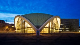 Blick auf das Opernhaus in Dortmund.
