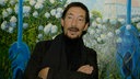 Chris Rea 2005 vor seinen Gemälden