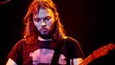 Pink-Floyd-Gitarrist David Gilmour 1977 bei einem Auftritt in Paris