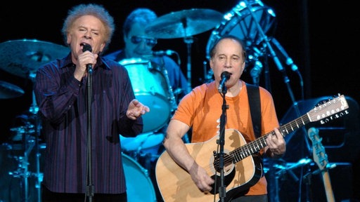 Simon and Garfunkel live 2004