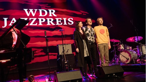 WDR Jazzpreisträgerin 2020, die Posaunistin Shannon Barnett, kam mit ihrem Trio Who Manatee nach Gütersloh.