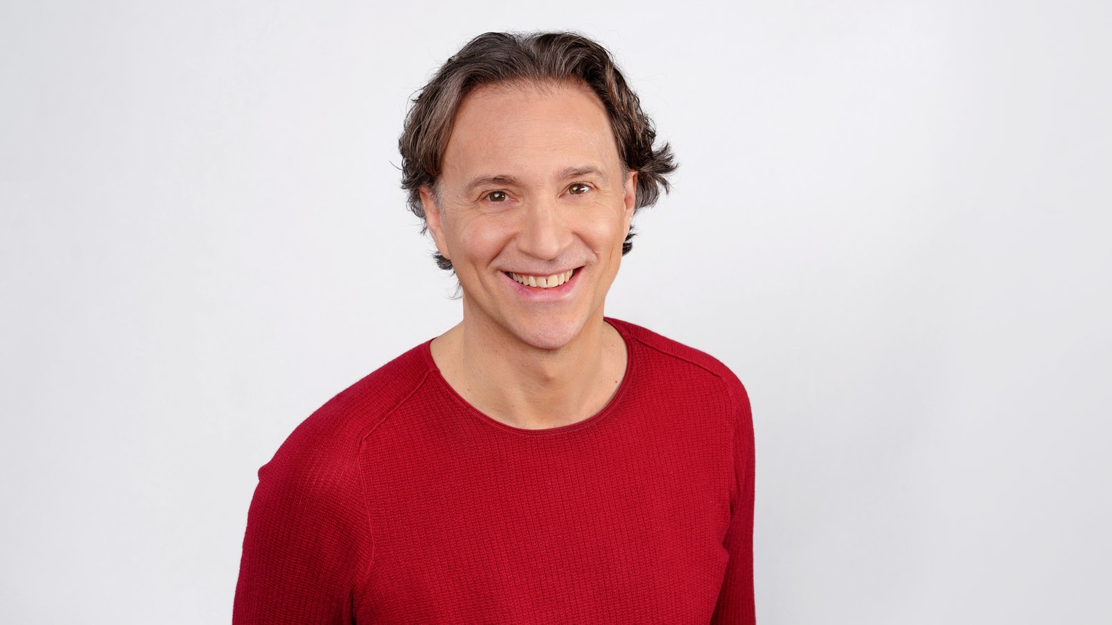 Moderator Nicolas Tribes