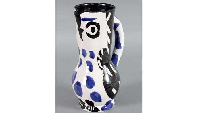 Keramikkrug von Pablo Picasso mit dem Motiv "Le Hibou"
