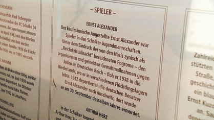 Eintrag zu Ernst Alexander an der Tausend Freunde Mauer auf Schalke.