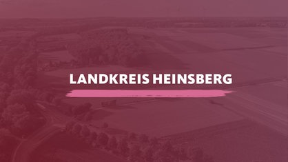 Der Blick von oben auf das Naturschutzgebiet "Am hintersten Berg" in Hückelhoven. Darauf der Schriftzug "Landkreis Heinsberg".