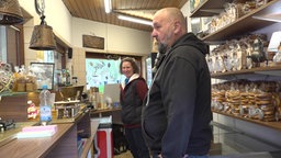 Stefan und Claudia Böhm in ihrem Kiosk
