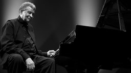 Abdullah Ibrahim, Jazzpianist aus Südafrika.