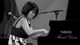 Aki Takase