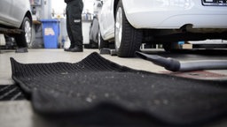 Autofußmatte reinigem