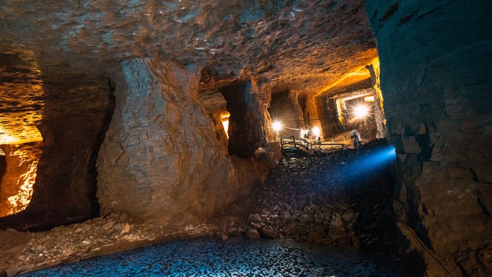 469 Besucherbergwerk Erzberghaus tauchen