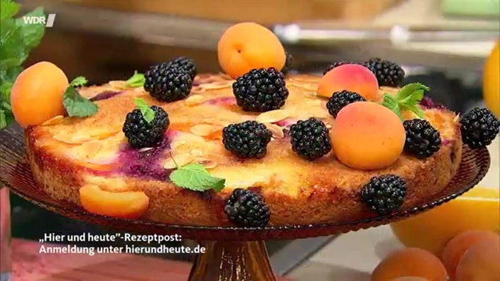 Brombeer-Aprikosen Upside Down Kuchen