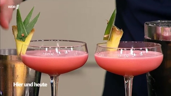 Cocktailtrends in Pink: Pink Piña Colada und Pink Gin Flutter