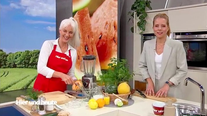 Anja Tanas macht eine Melonenkaltschale mit Buttermilch bei Hier und heute