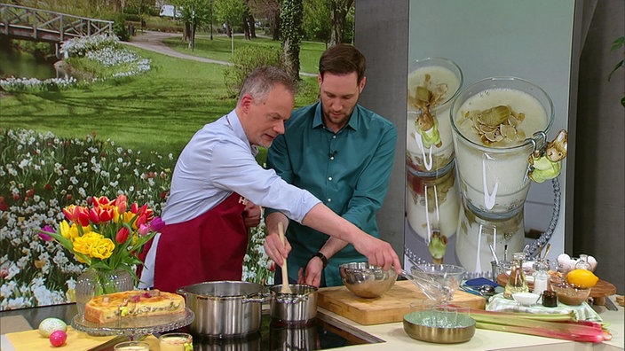 Marcel Seeger und Sven Kroll machen Zabaione