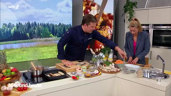 Aufnahme von Fabian Timmers beim Kochen.