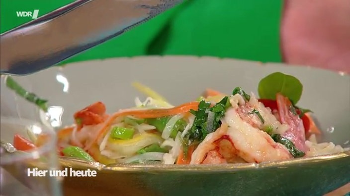 Som Tam Salat mit Garnelen