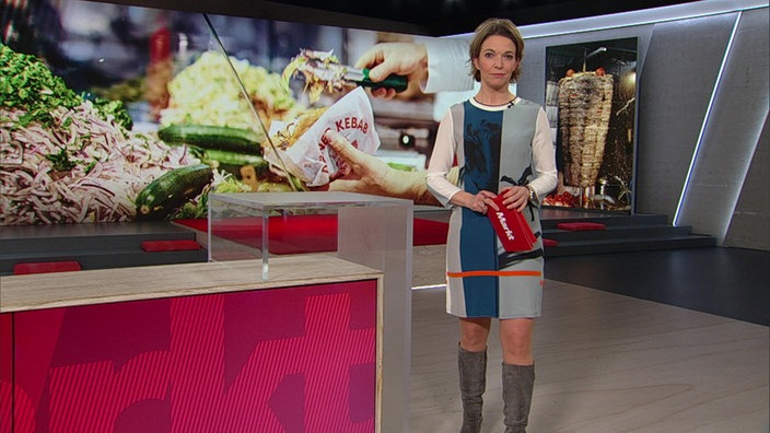 Moderatorin Anna Planken im Markt Studio