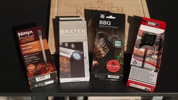 Das Bild zeigt ein Kernthermometer im Test.