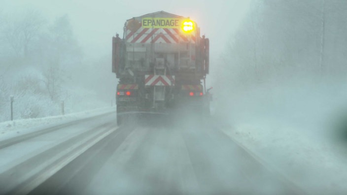 WDR Extra: Wintersturm Elli - Noch mehr Schnee im Westen