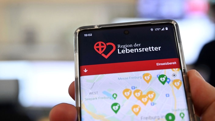 Smartphone-App zur Alarmierung von Ersthelfern
