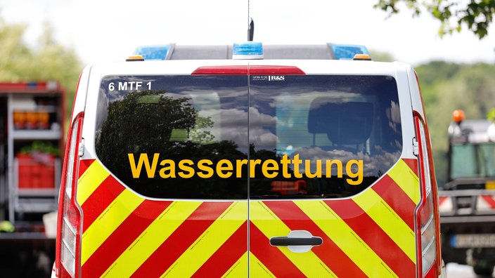 Fahrzeug der DLRG
