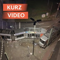 Schwerer Straßenbahnunfall- mehrere Menschen verletzt | TN 