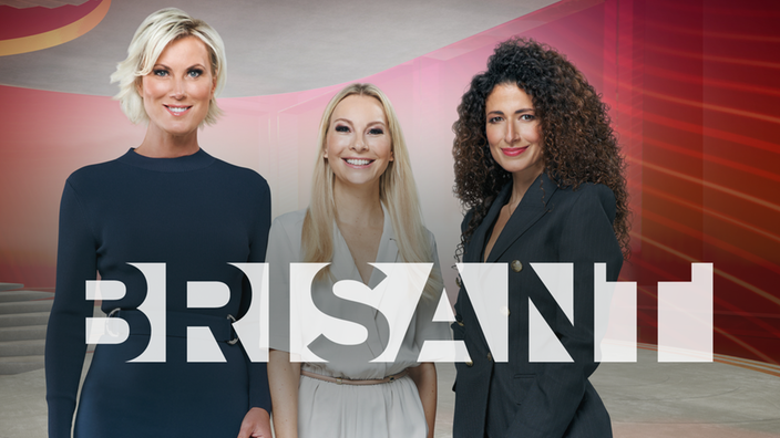 Kamilla Senjo, Susanne Klehn, Marwa Eldessouky (v.l.)